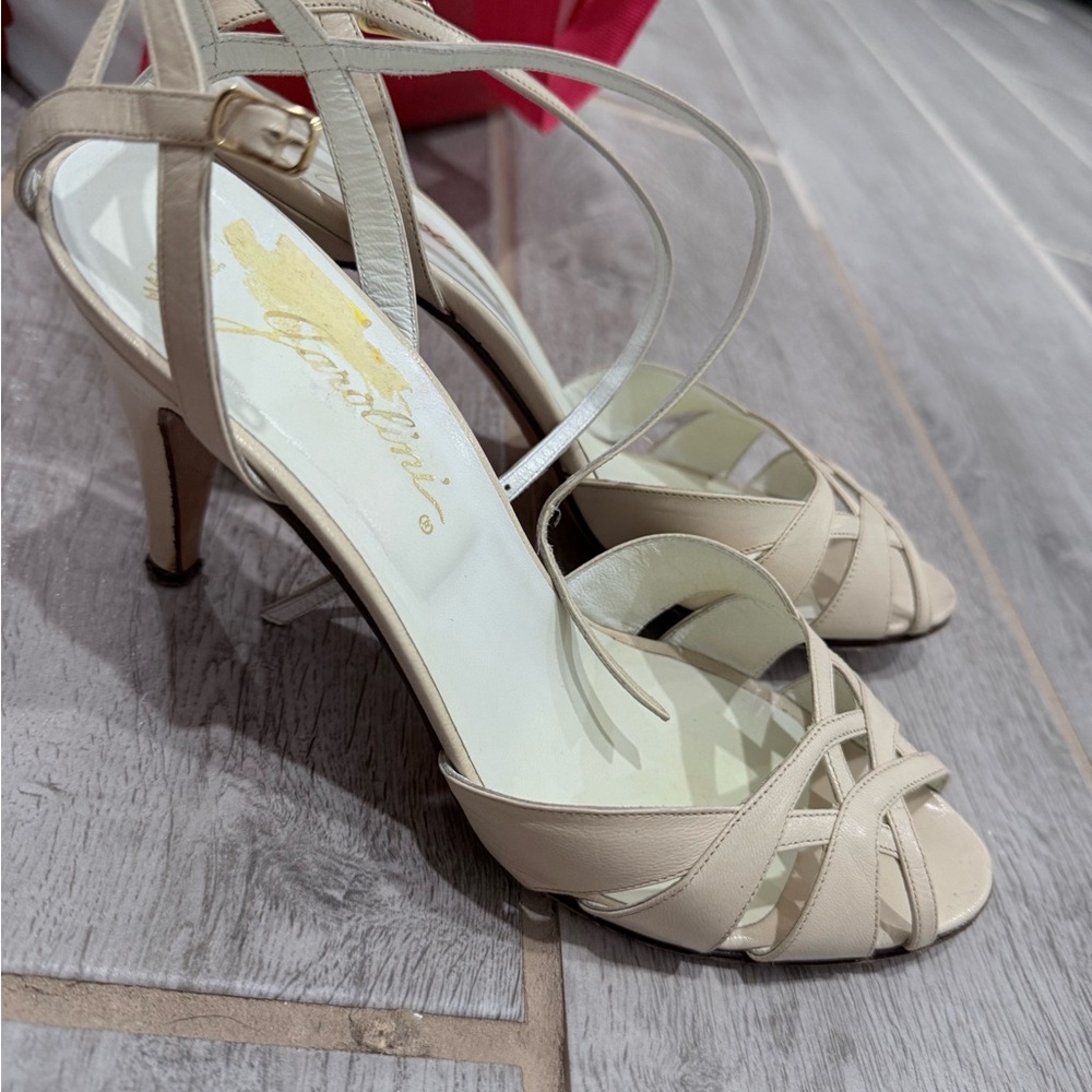 Vintage heels